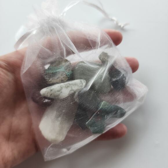 Crystal & Stone Set - Picture 5 of 6